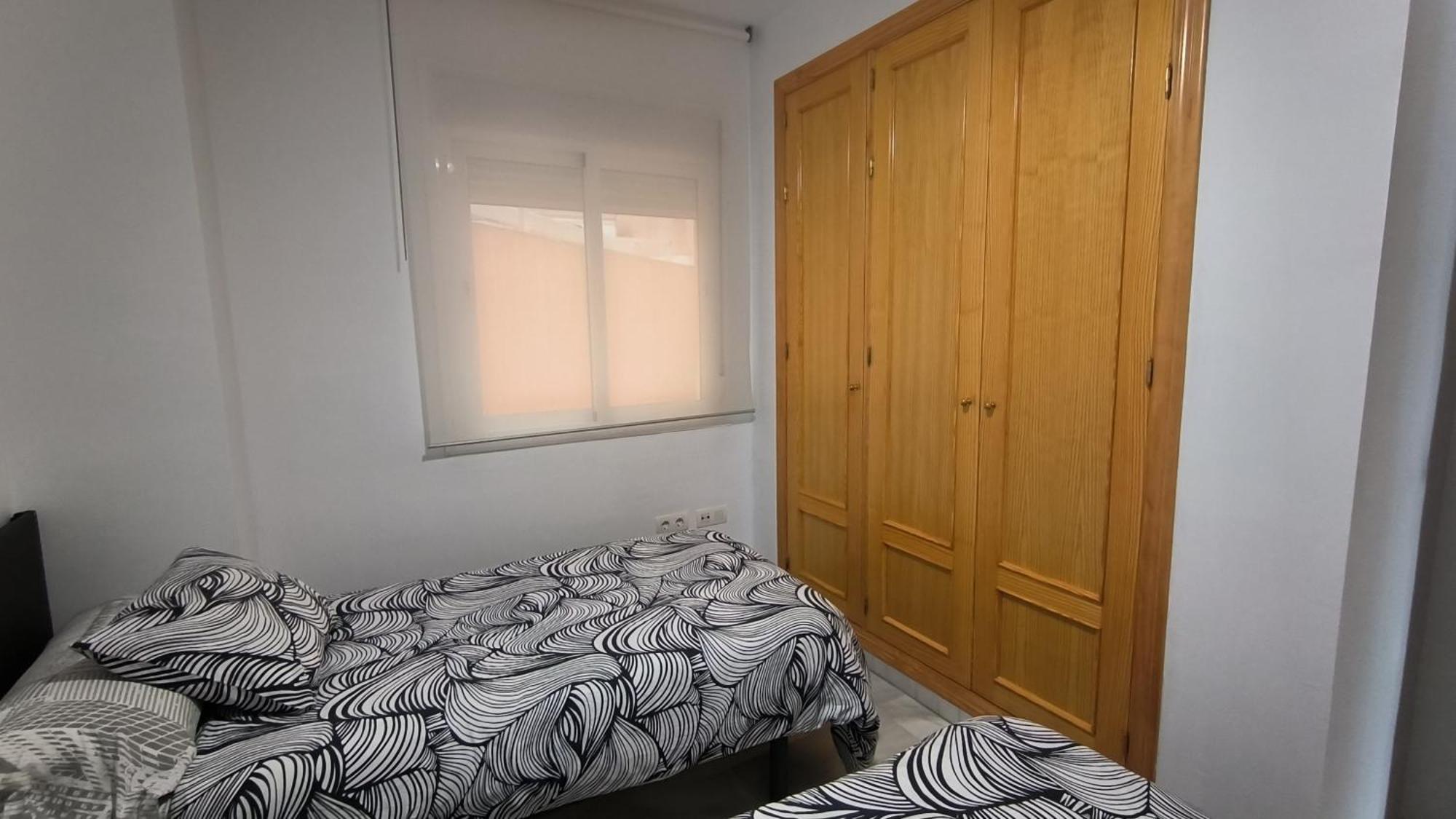 Apartamentos La Casa De Bebita Фуeнхирола Екстериор снимка