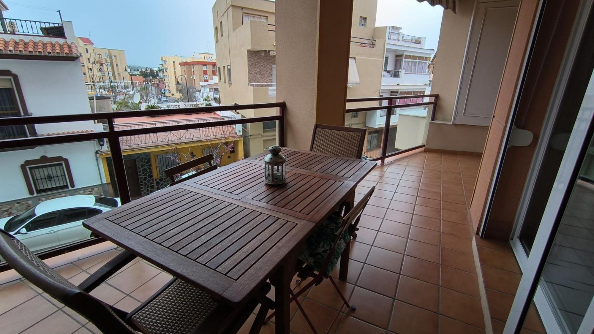 Apartamentos La Casa De Bebita Фуeнхирола Екстериор снимка